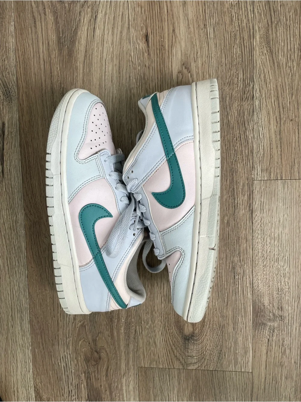 Women Size 7.5 Nike Dunk Low Mineral Teal Pink Shoes 6Y
